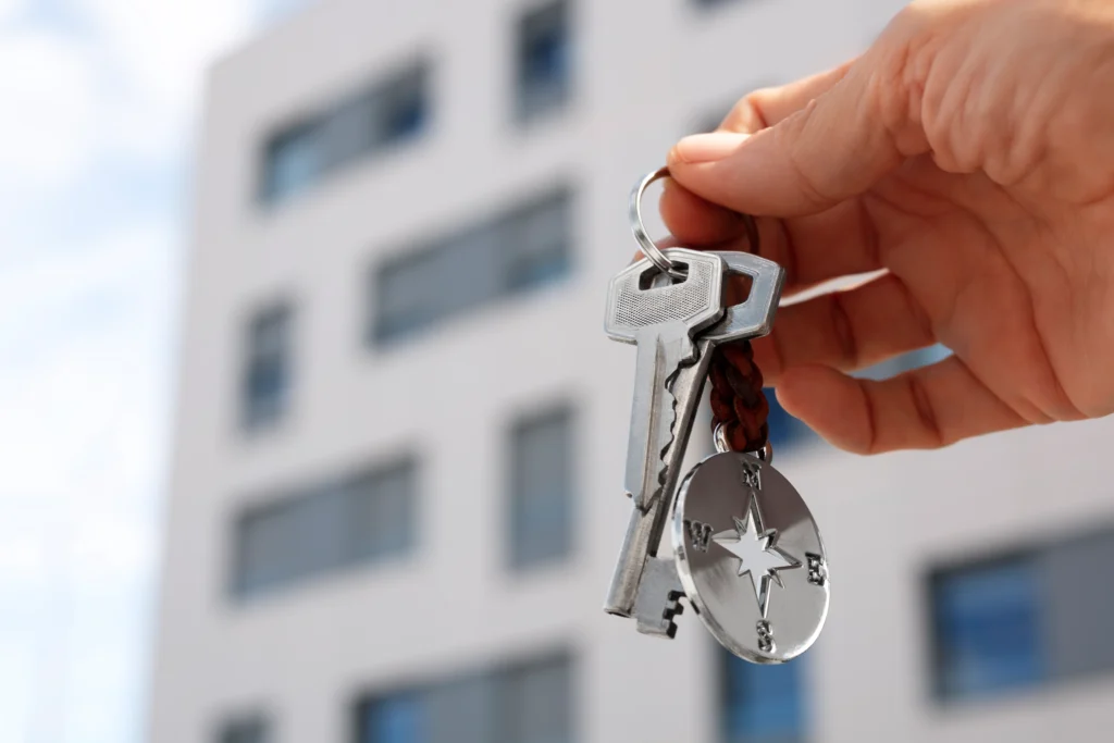 Keys to the council – Hill Group gifts SoloHaus to house the homeless