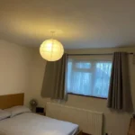 Serviced Accommodation Kingsbury - Bush Grove, London NW9