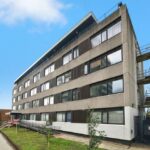 Queens Moat House, St. Edwards Way, Romford RM1 - Photo 7